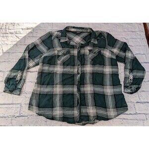Torrid Green/White Long Sleeve Button Up Plaid  Pockets Fall Shirt Women's Sz 2